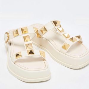 Valentino Cream Roman Stud Flat Slides Size 35 (fit like 36)